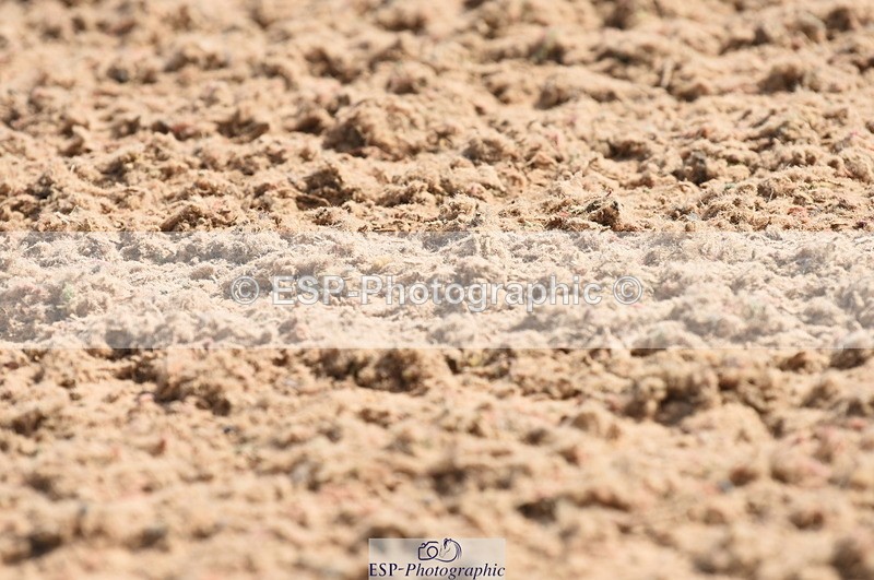 230915A-132630-00506 - Cls 11 Snr Discovery & 1m Open