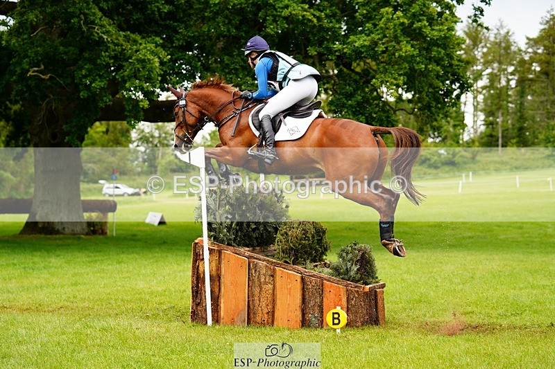 240525-164932-18899 - 269-EMERALD_KATIE-Isabelle_Cook