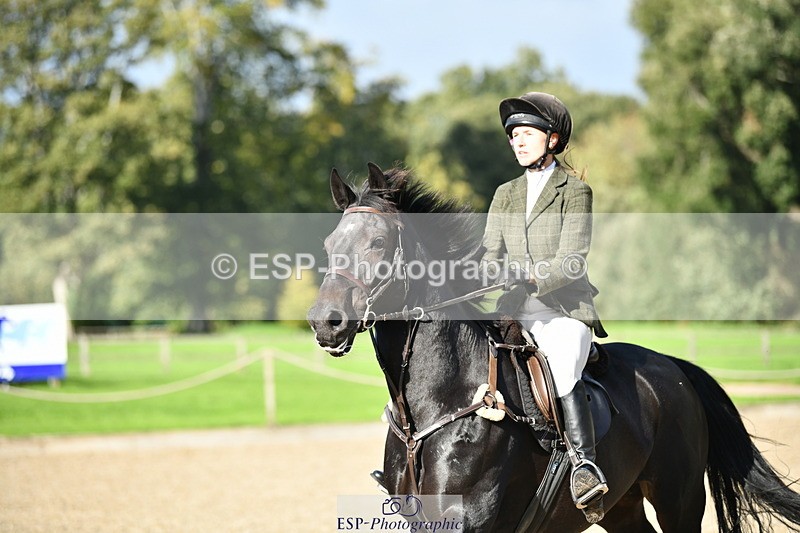 251004A-153733-01903 - Classes 8 & 9 70cm