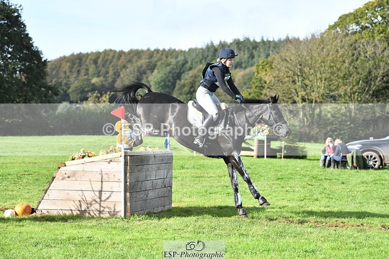 231020-114822-07235 - 053-WISHING.TIME-Holly.Law-XC