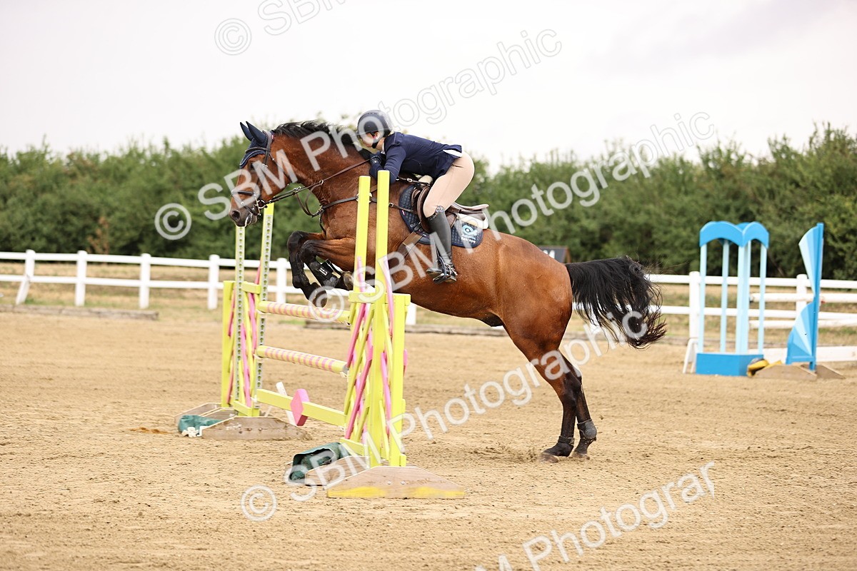 SBM_026349 - Class 12 - Amateur Championship Qualifier 1.05m