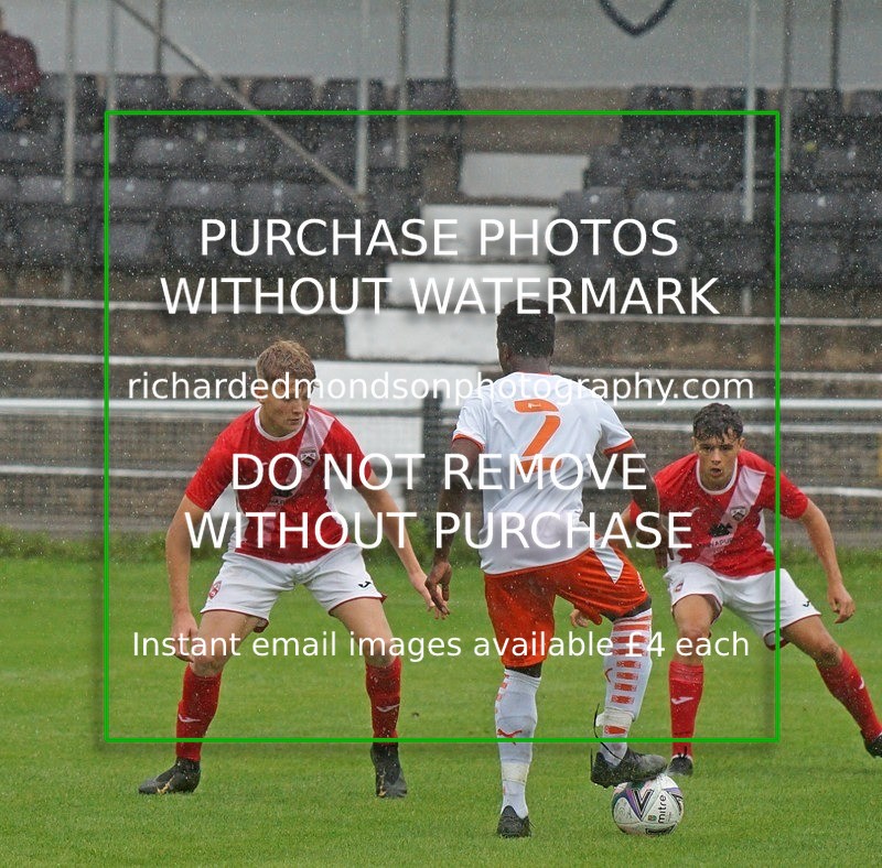 DSC07981 - Morecambe U18 v Blackpool U18 (21/8/21)