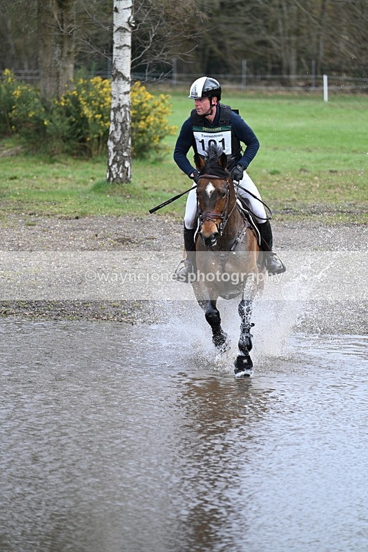 WJ7_4320 - Time 12:40 to 13:00