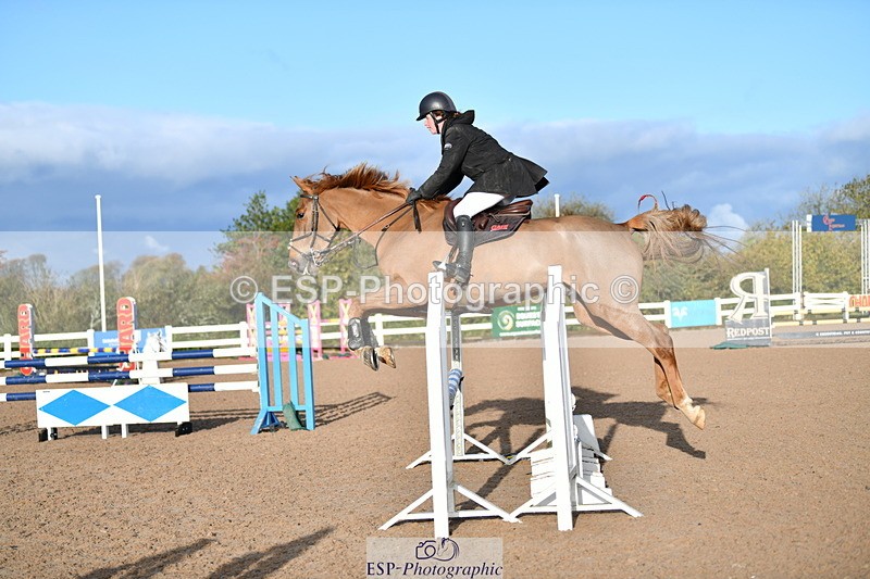 231110A-100852-00037 - Cls 1 Clear Round