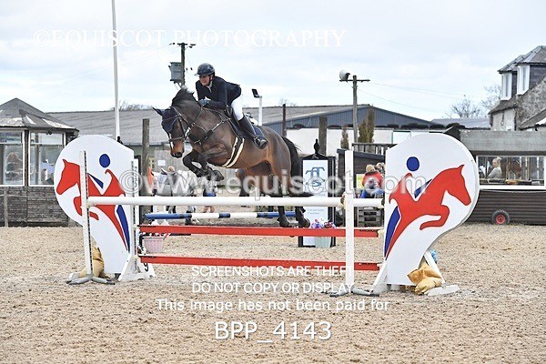BPP_4143 - CLASS 6 FRI Senior Newcomers/ 1.10m Open