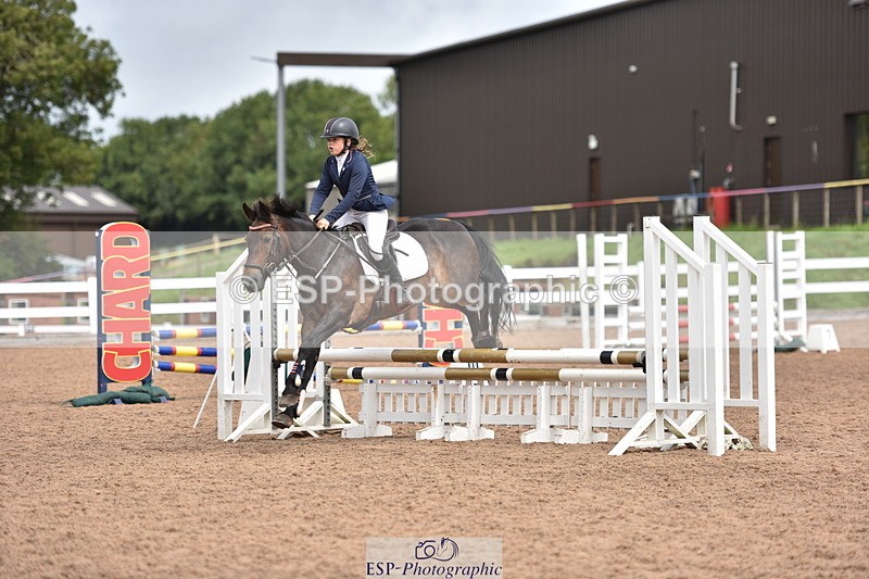 230805A-122802-00686 - Cls 7 Pony Intro 70cm