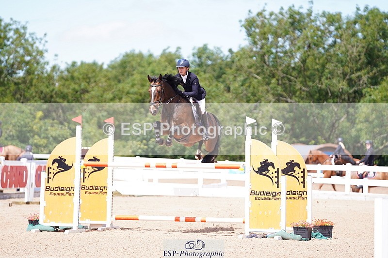 240721A-135500-18569 - Cls 32, YH 6 Yr Olds 1.30m
