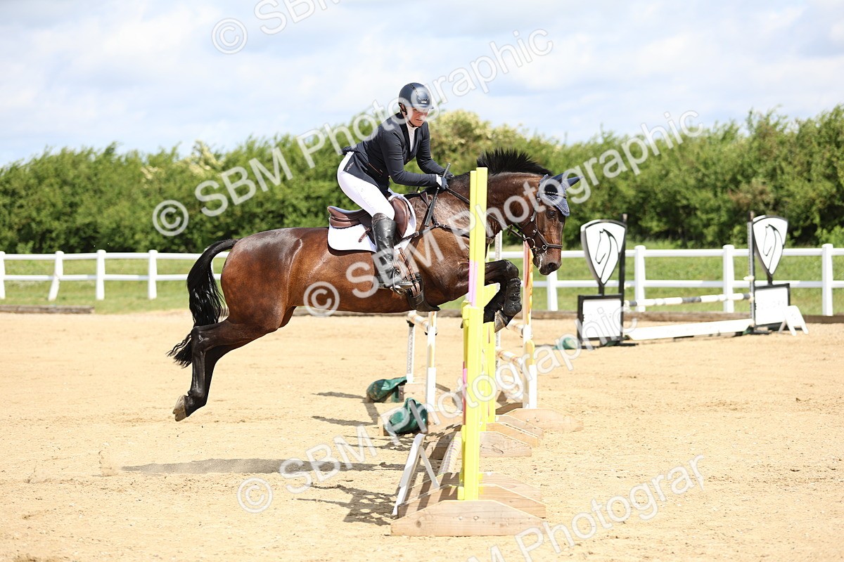 SBM_000253 - Class 2 - Senior British Novice - 90cm