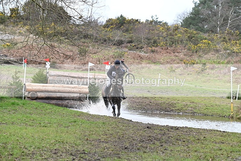 WJ6_2432 - Time 13:35 to 13:48