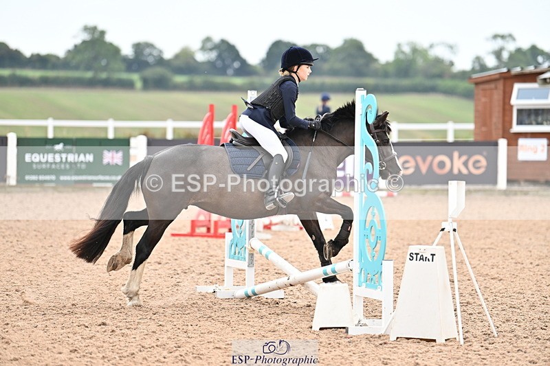 250819B-144047-00054 - Clear Round