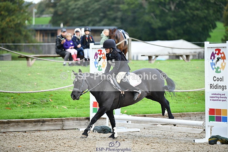 251004A-100326-00348 - Classes 1-2-3 40cm