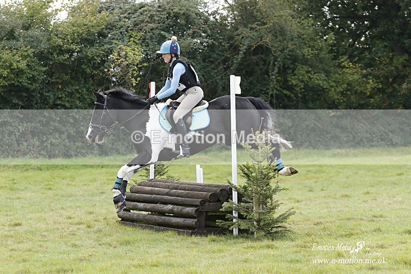  WWHT 171021 2395 - Novice Pairs (0.80m)  17/10/21