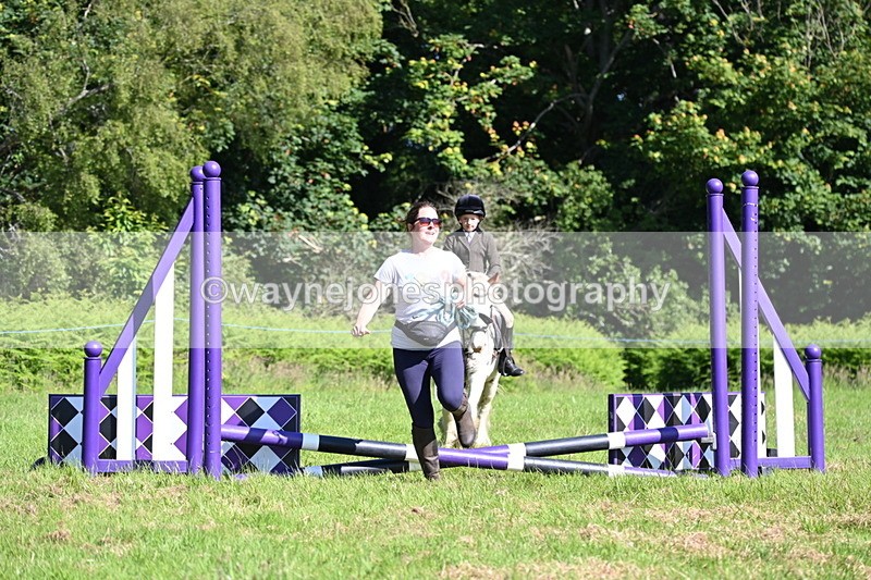 WJ6_3621 - Class 1 Tiny Cross Poles