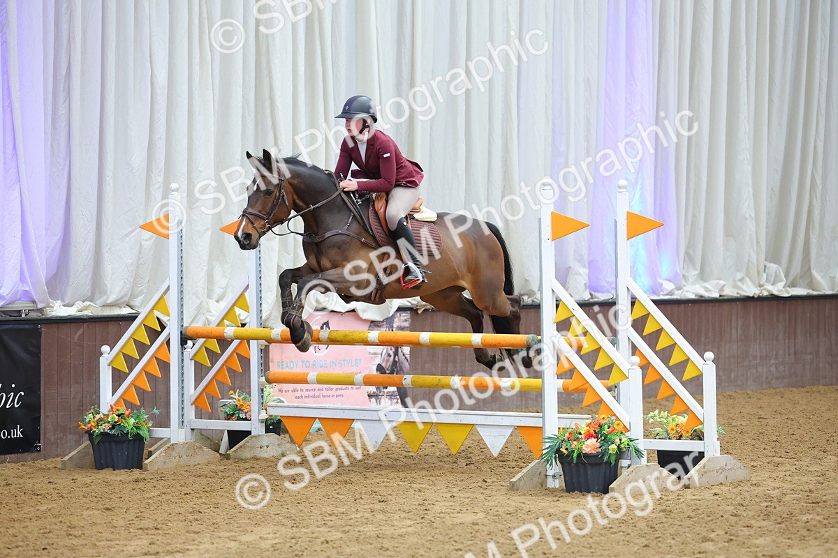 SBM_009852 - Class 21 - Nupafeed Supplements Senior Discovery/ 1m Open - First Round (1.00m)