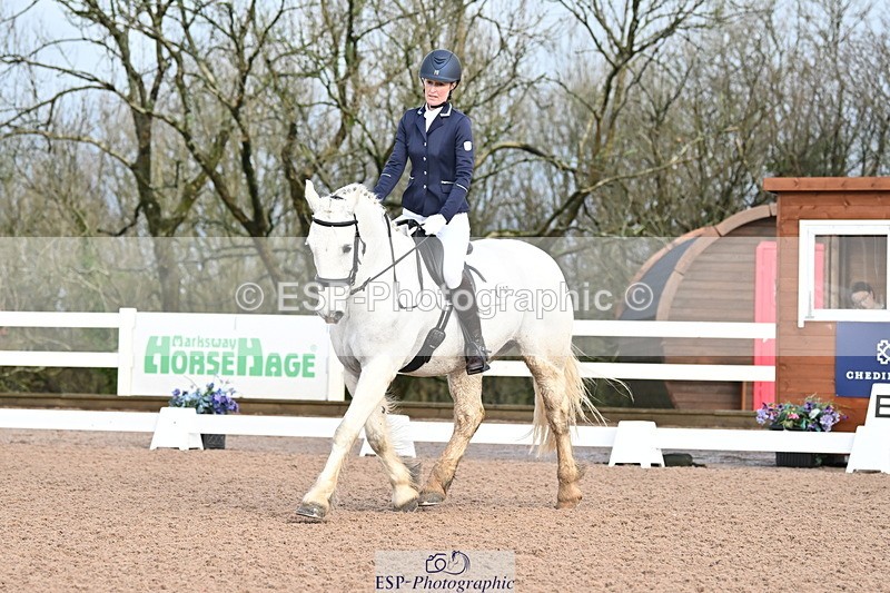 240218A-092802-04770 - 112-Sarah.Browne-Domino.star