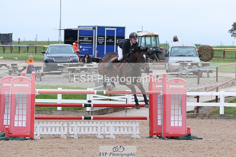 241101A-153707-03061 - FRI Cls 7 Blue Chip Grade B&C Jump Off