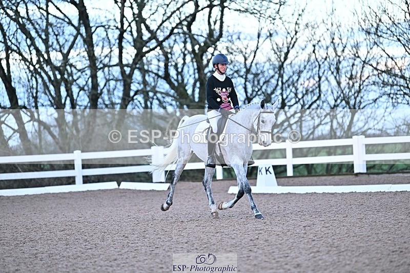 241214-084422-00809 - 141-Sophie.Hawke-RAINBOW.DREAM