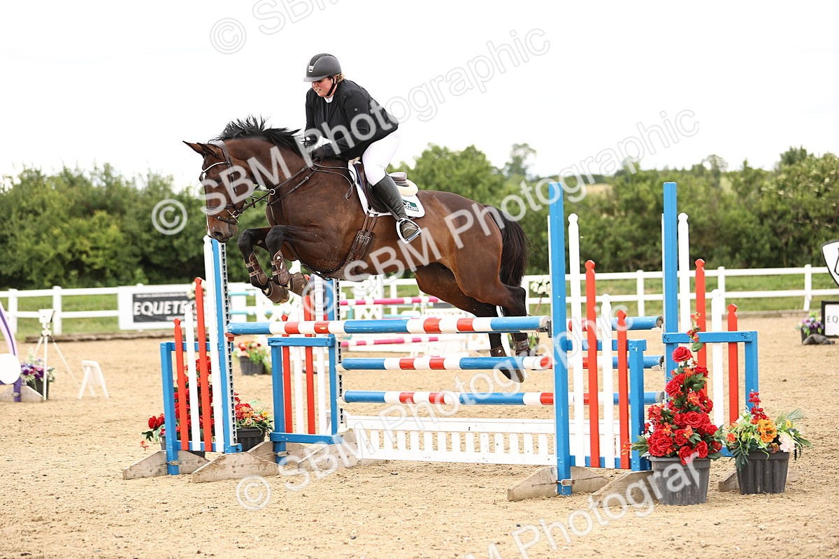 SBM_007738 - Class 19 - Senior Newcomers - 1.10m