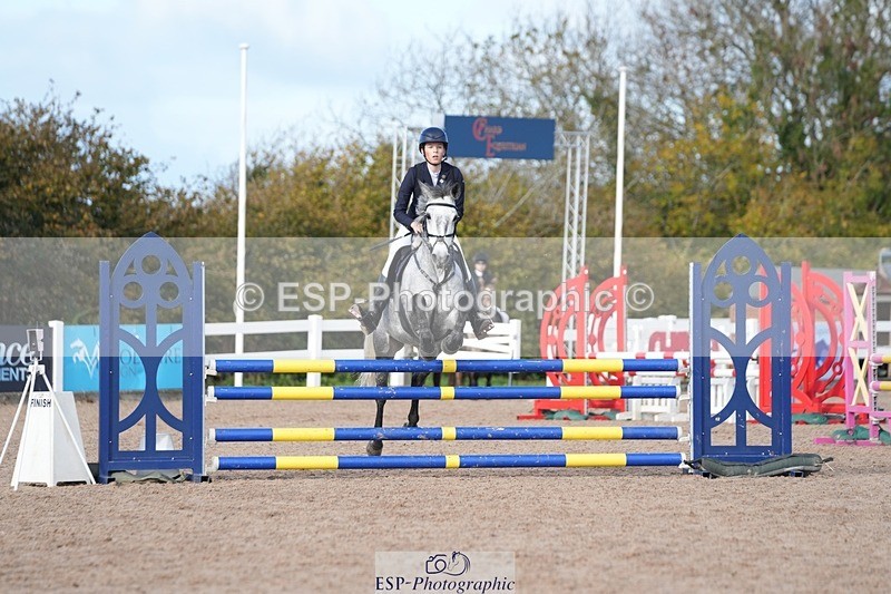 251025-125234-00414 - Cls 9 Pony Winter Discovery and 90cm