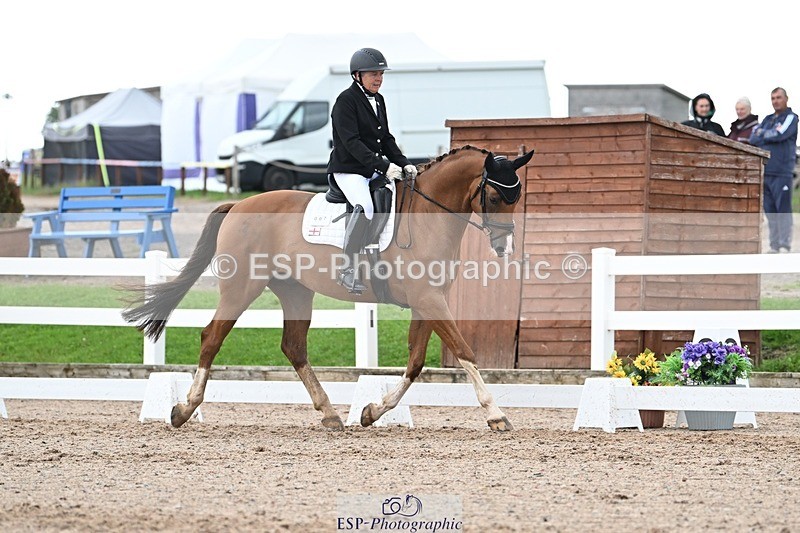 250907-141438-09211 - 007-Karen.DanceHevans.Sign.of.the.Times