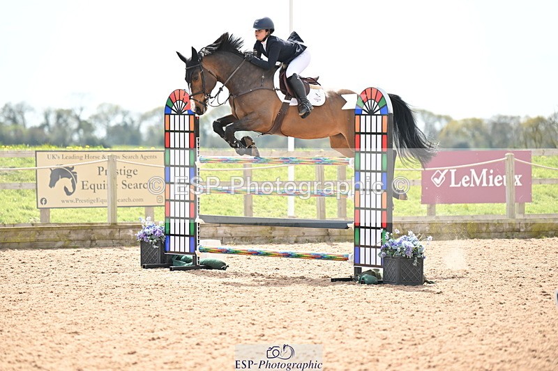 240418A-141909-04314 - Cls 9, 2 Star Big Tour 1.40m