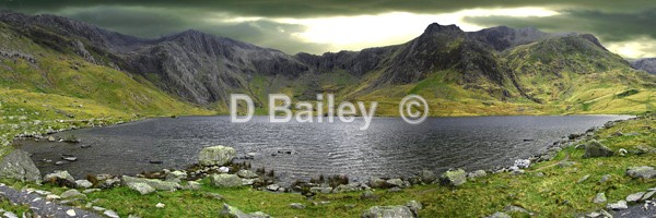 Cwm Idwal - Lakes