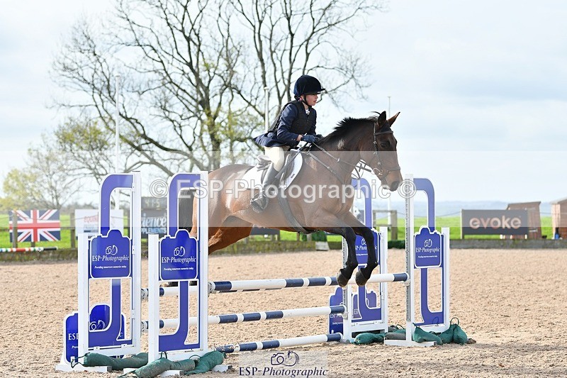 251026-121006-02782 - Cls 23+24 80cm Club and Schools