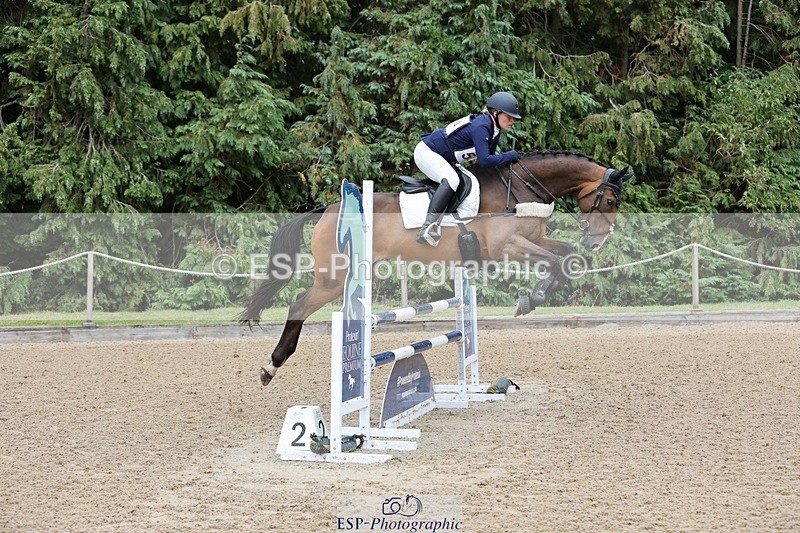 250803A-115830-12583 - M-554-Lucy.Henretty-Lee-AMANDI.VIVENDI