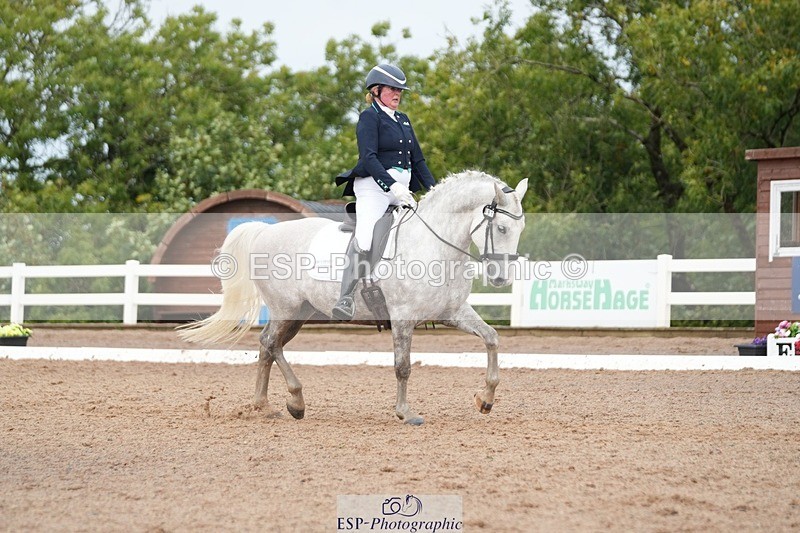 250907-112435-06062 - 091-Jenny.FolmanPluto.Barbana