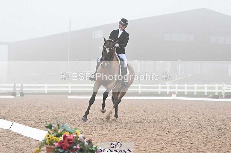 240217A-150207-03792 - 117-Jessie.Kirby-As.Well.de.la.Roche.CMF