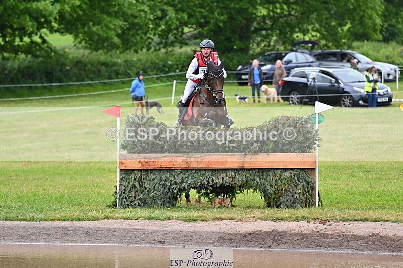 250524A-131858-10848 - B-373-Ben.Lee.Liles-FINCH.FANCY