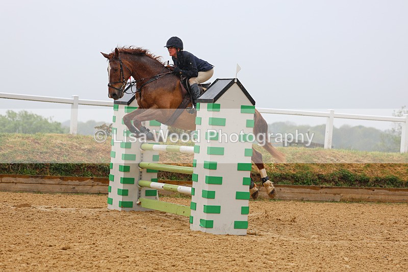 3E7A7142 - Class 7: Senior Newcomers/1.10m open