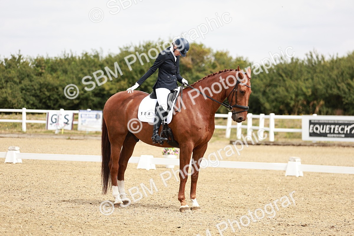 SBM_002702 - Class 6 - Novice 6 Silver - 10.17-11.20