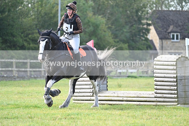 WJ7_5497 - 40cm XC Time 10:05 to 10:36
