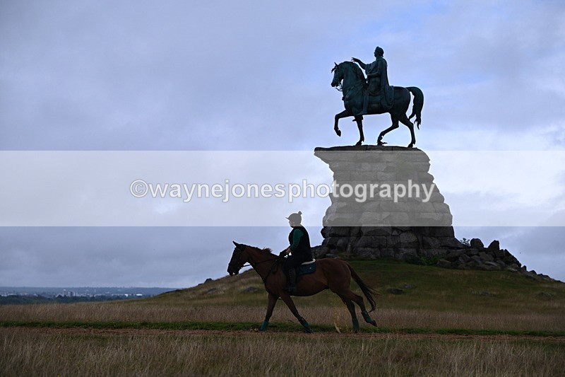 DSC_3763 - Time at Statue 13:51 to 14:55
