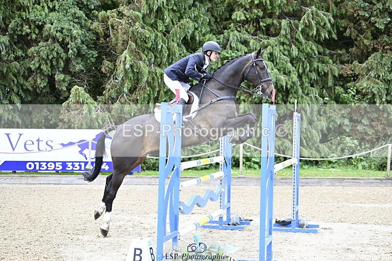 250525A-100414-15229 - A-012-Archie.Tulloch-ZIPPED.UP