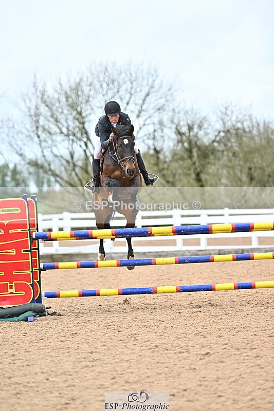 240501A-143246-01071 - Cls 8 Snr Foxhunter and 1.20m Open