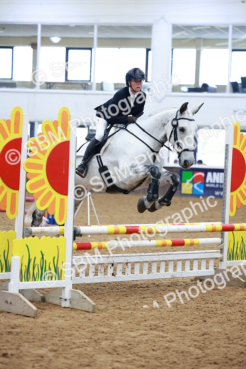 SBM_000513 - Class 2 - Senior British Novice 90cm