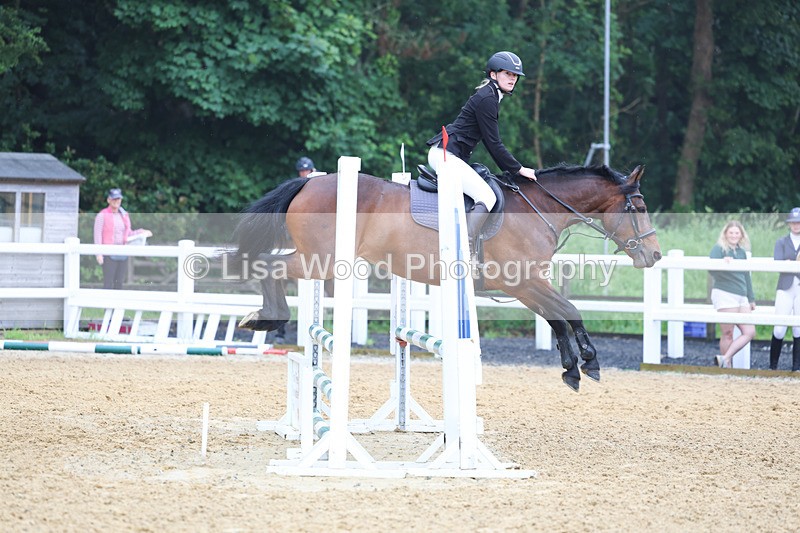 3E7A5137 - Class 3: Senior 80cm