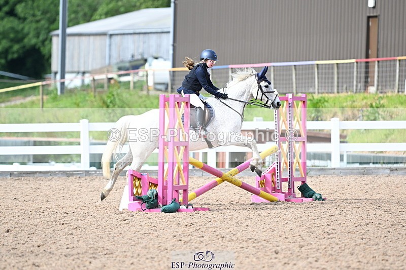 240611A-172451-00552 - 70cm