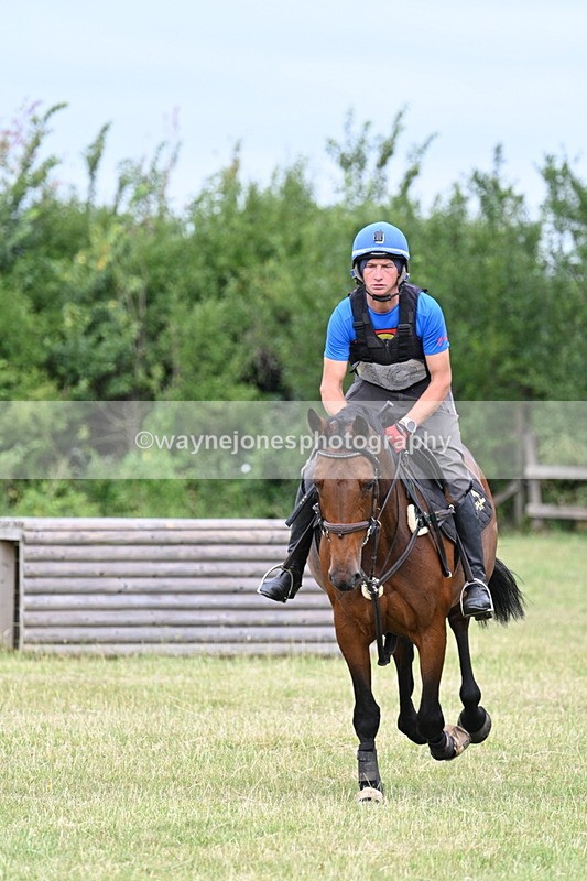 WJ7_4699 - 60cm XC Time 09:48 to 09:57