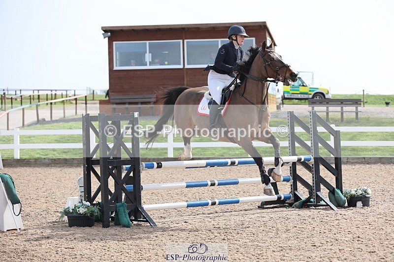 240406A-110458-02966 - Cls 20 British Novice and 90cm Open