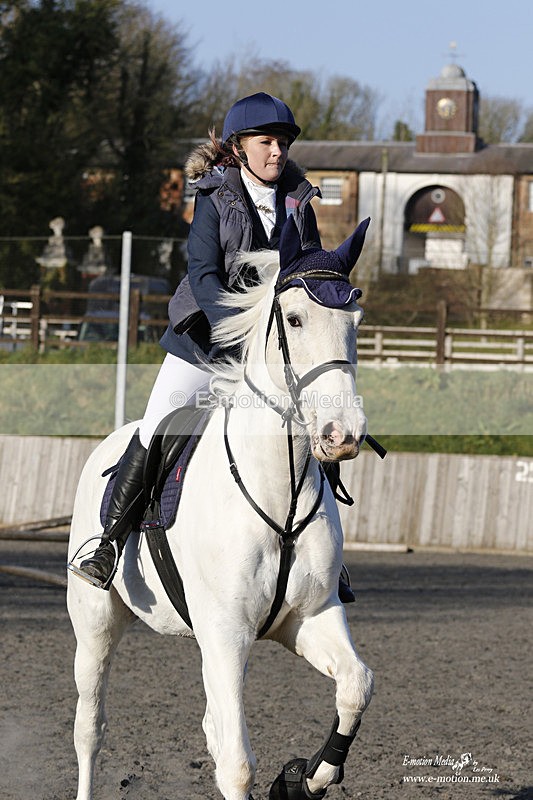 _EST0053 - Bourne Valley Riding Club Winter Showjumping 27/03/22