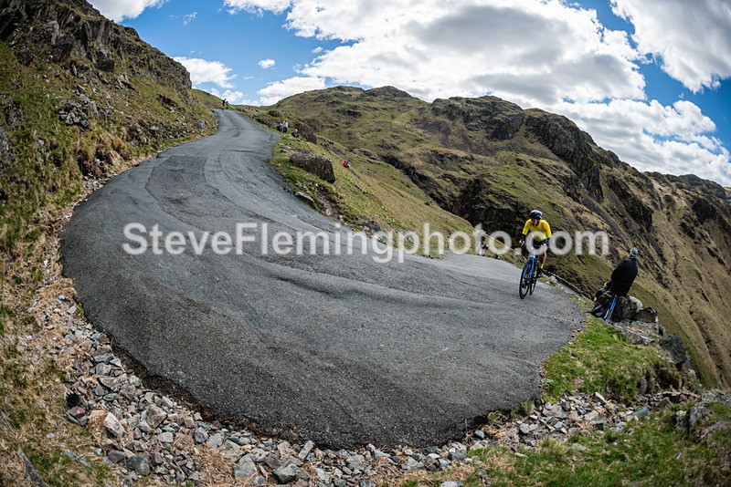 114355 - Hardknott Hairpin 11.00 - 12.00