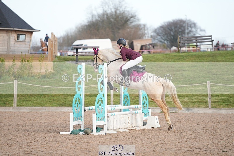 250308-094840-00116 - Cls 3 Pony Intro 70cm