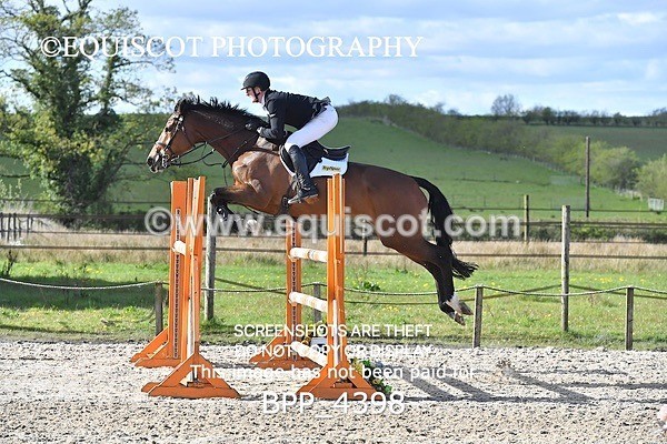 BPP_4398 - CLASS 9 FRI National 1.30m/1.40m Open Handicap