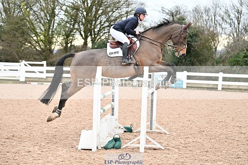 250112-114106-01112 - Cls 19 Snr 1.05m Open