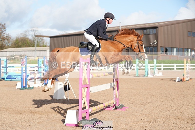 251108-131023-02662 - Cls 13 Foxhunter and 1.20m Open