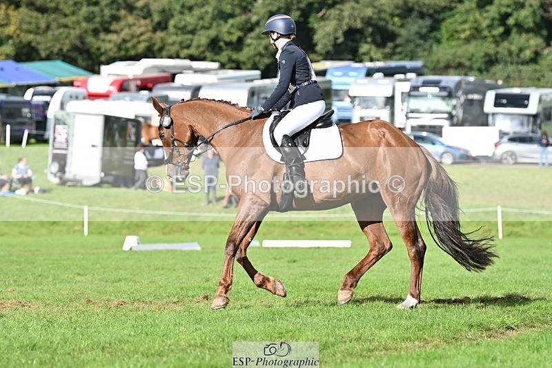 231020-144006-10954 - 667-BAILE.NA.CROISE-Emma.Pine-DR