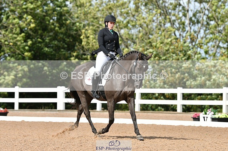 250906-123701-02751 - 093-Tia.RattyRolos.sweet.like.chocolate